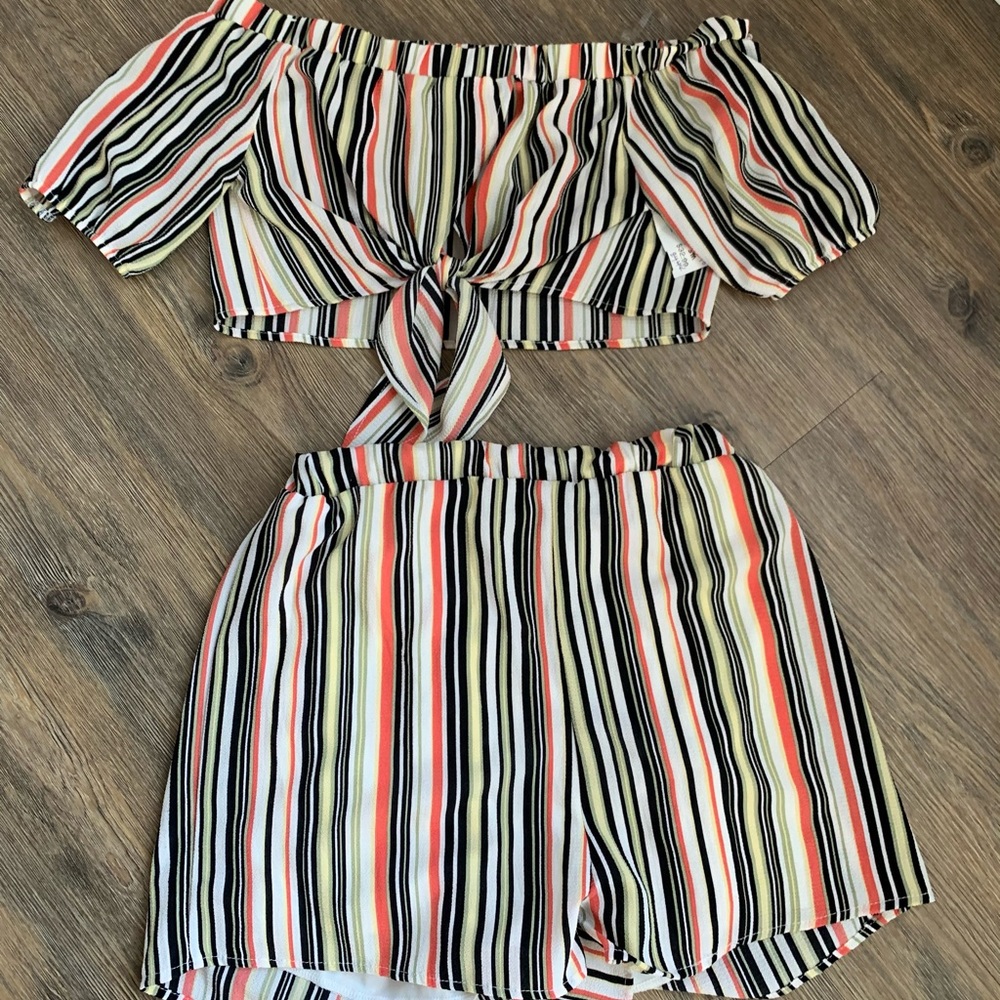 Striped Set